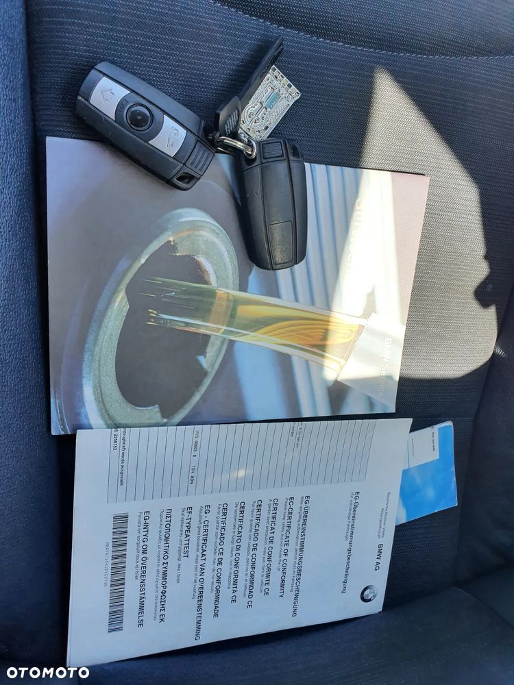 BMW Seria 3 320i - 23