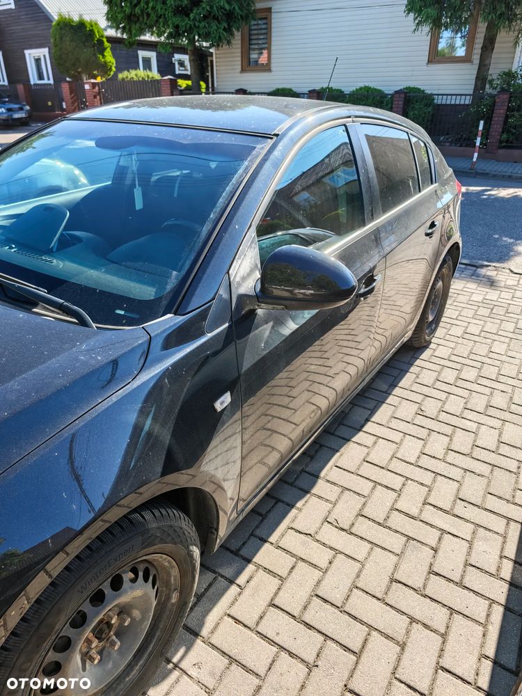 Chevrolet Cruze 1.8 LT - 3