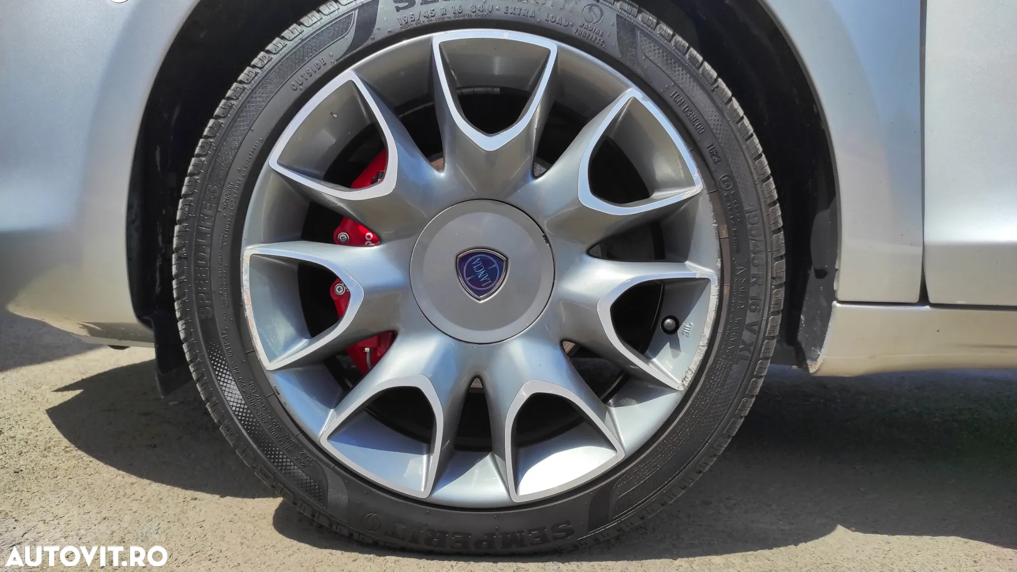 Lancia Ypsilon Y 0.9 TwinAir Turbo 8V Platinum - 9