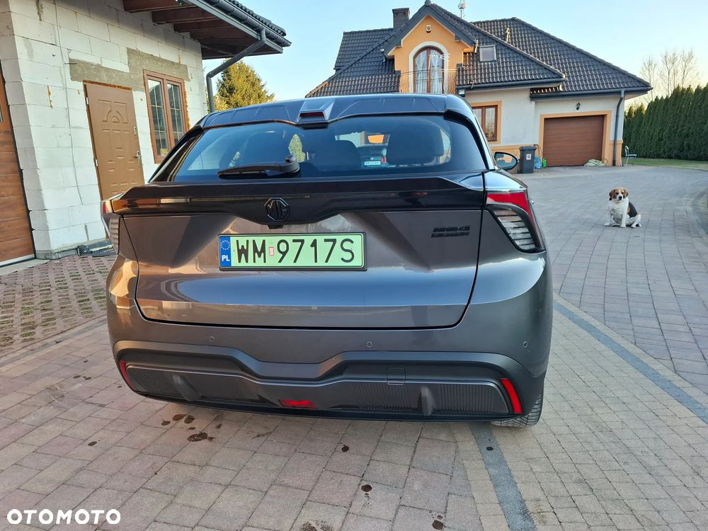 MG 4 Luxury 49 kWh - 8