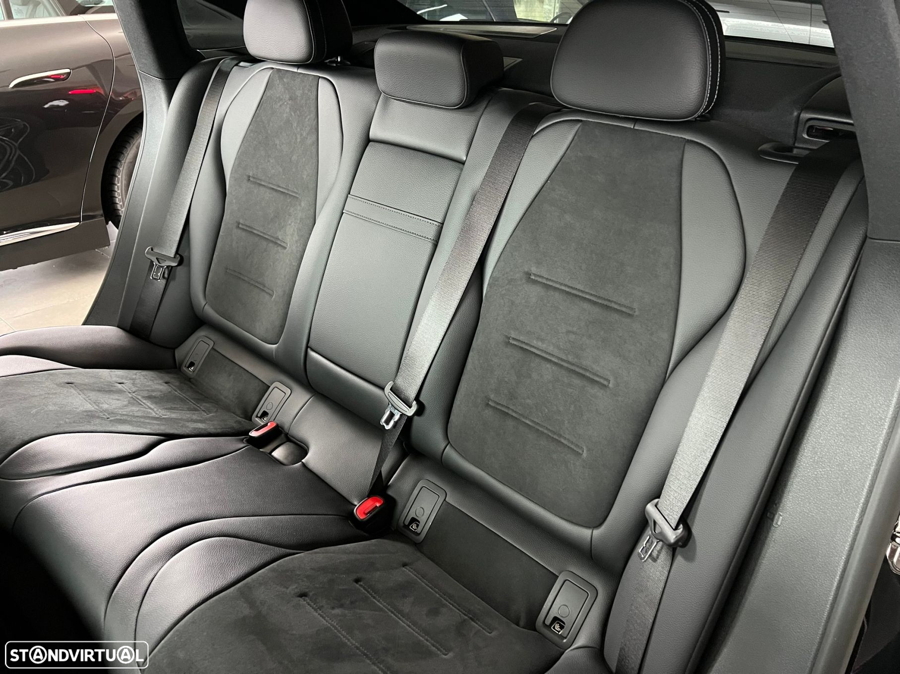 Mercedes-Benz EQE 350 Edition - 26