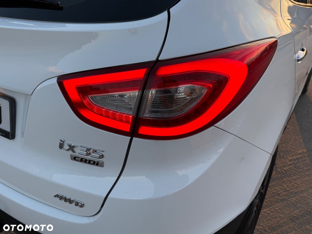 Hyundai ix35 2.0 CRDi 4WD Automatik Premium - 23