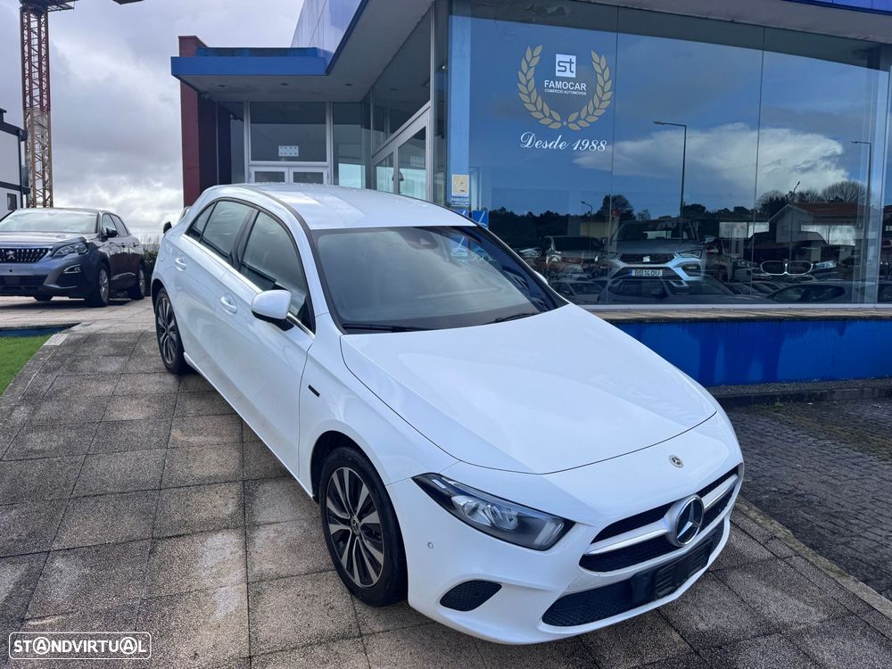 Mercedes-Benz A 250 e 8G-DCT Style - 3