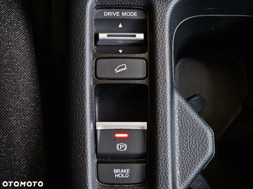 Honda HR-V 1.5 i-MMD Elegance CVT - 29