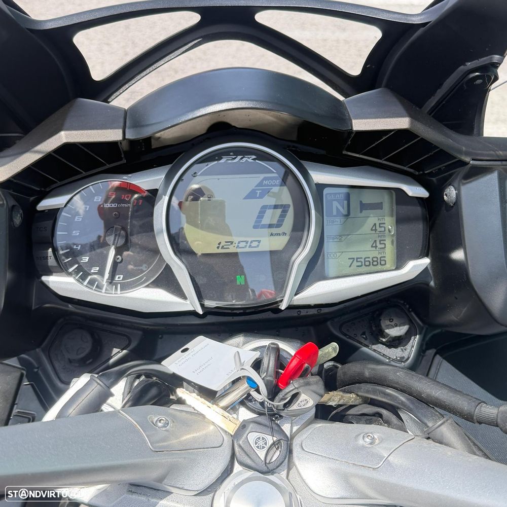 Yamaha FJR 1300 AS (Embraiagem automática) - 13
