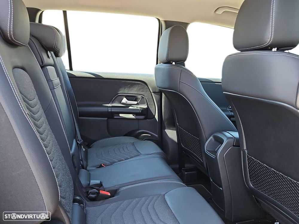 Mercedes-Benz GLB 180 d Style - 21