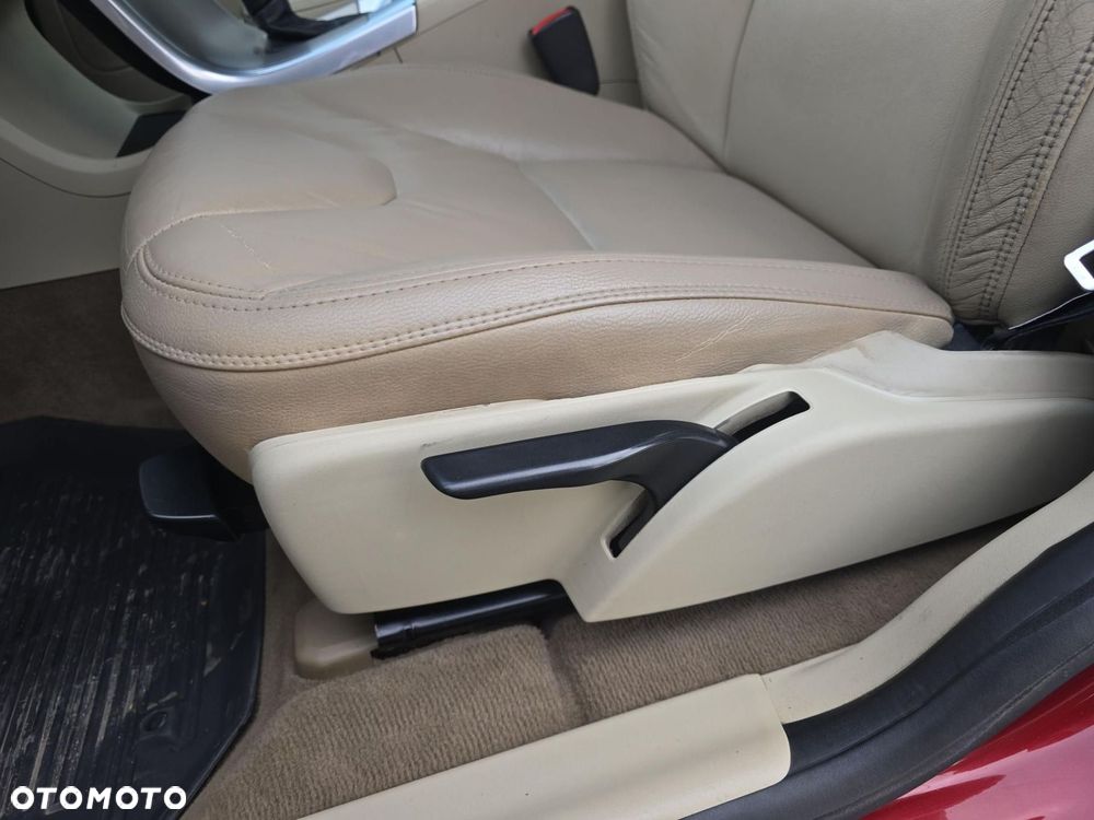 Volvo XC 60 - 13