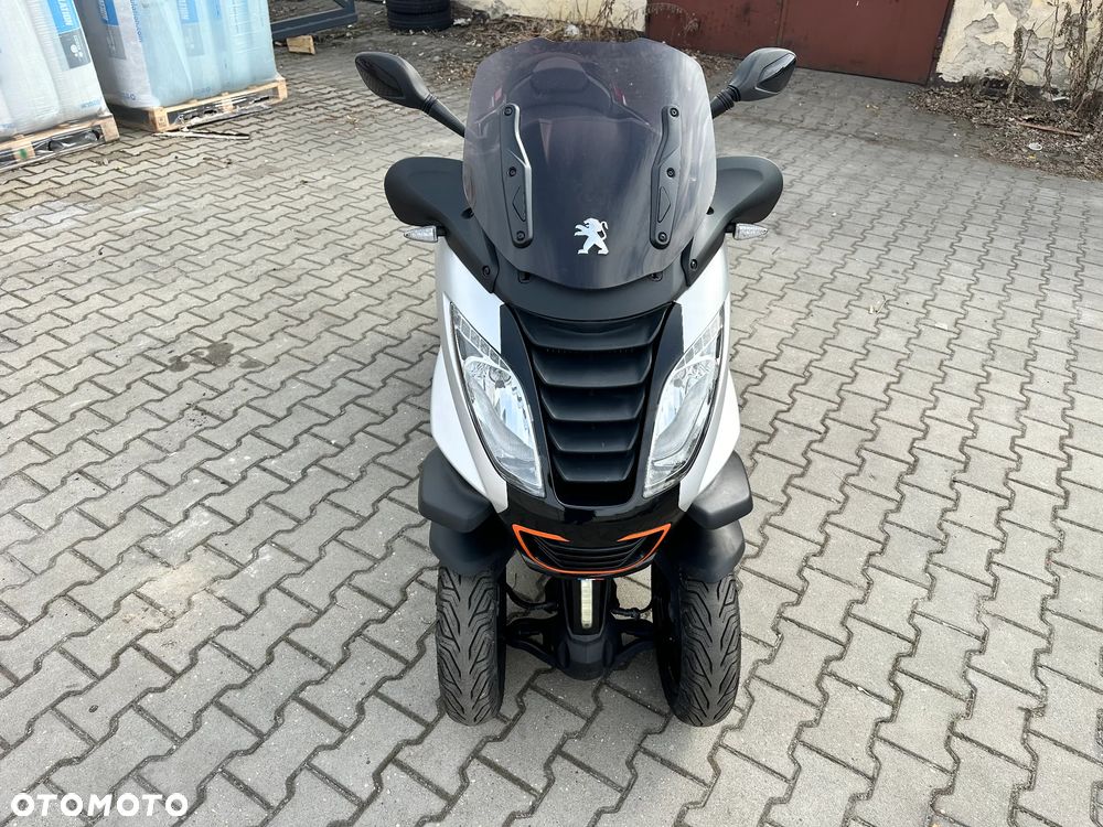 Peugeot Metropolis - 7