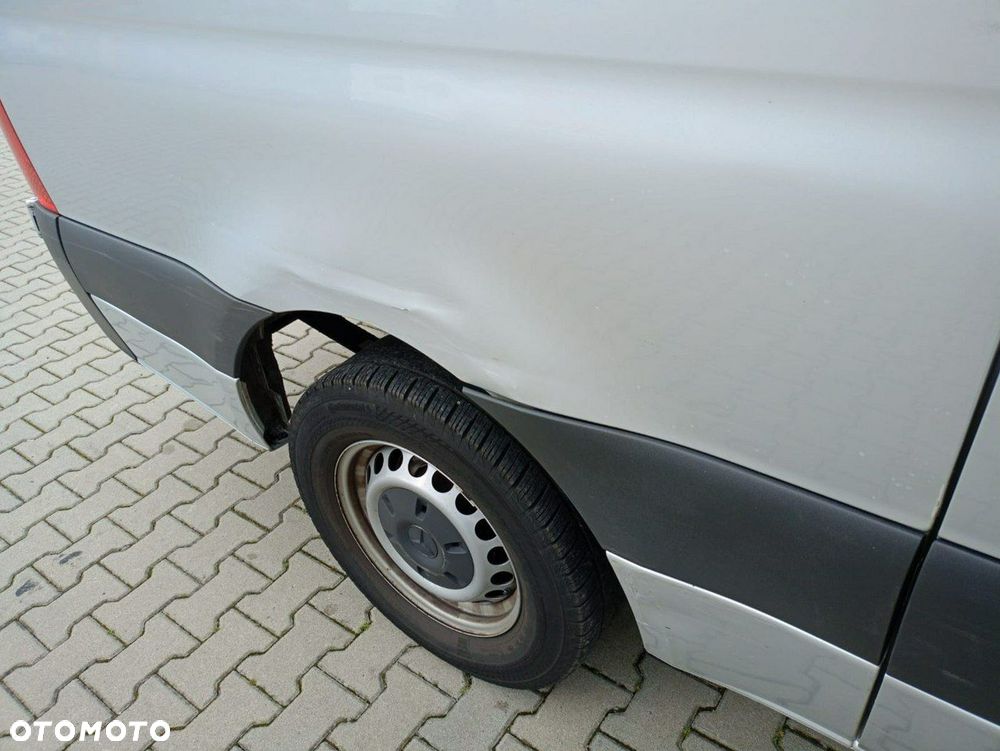Mercedes-Benz Sprinter - 10