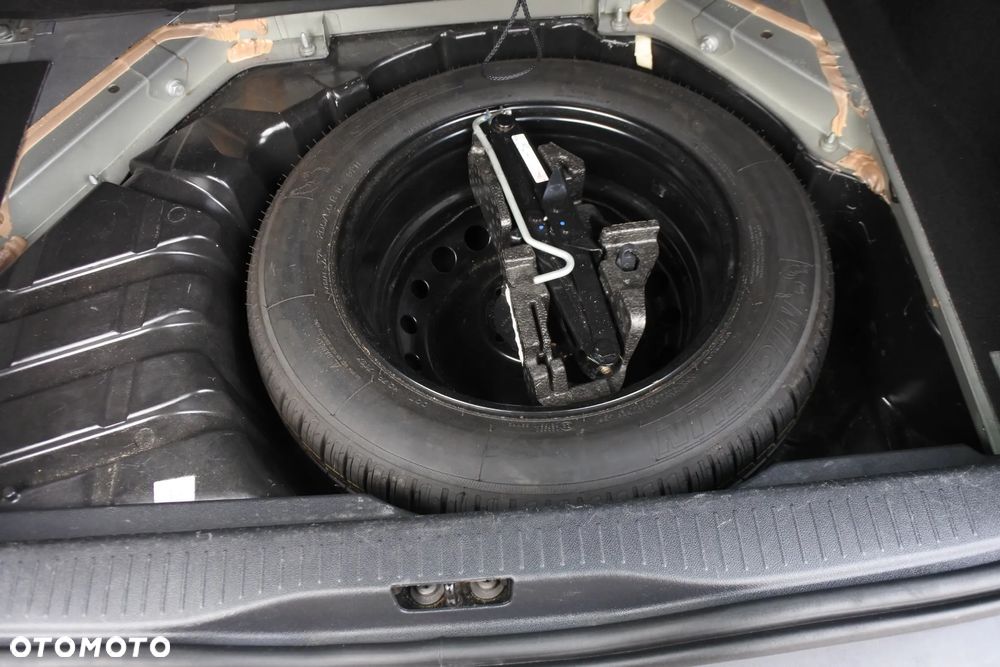 Renault Scenic ENERGY TCe 130 S&S LIMITED - 14