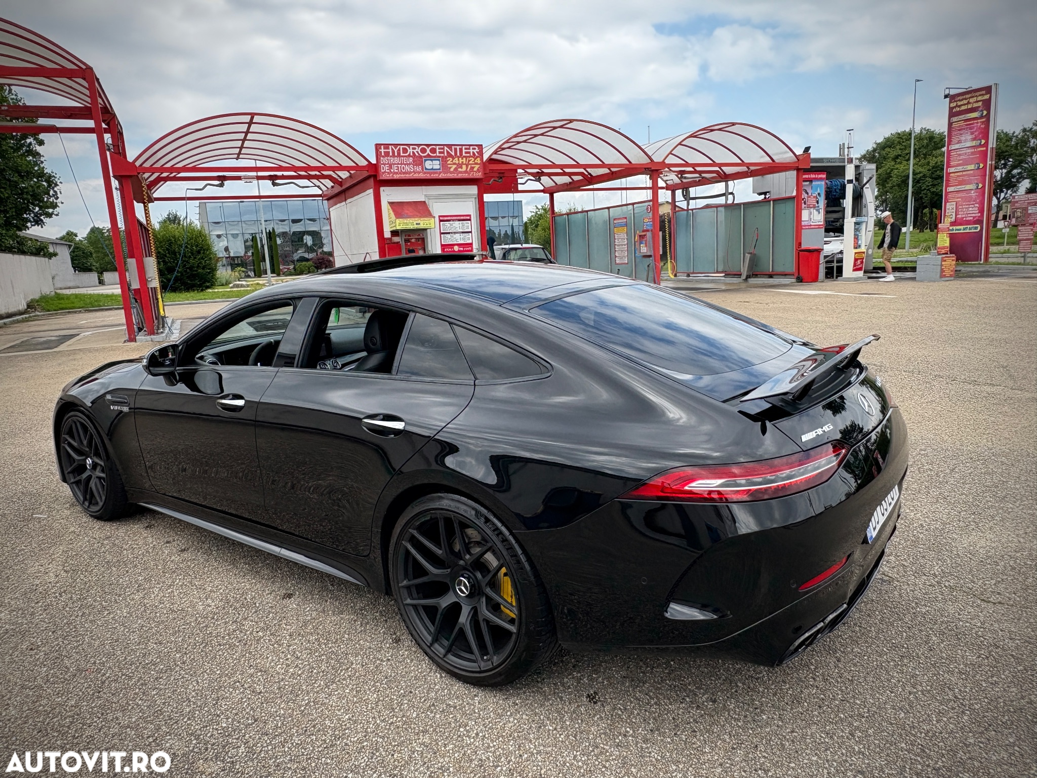 Mercedes-Benz AMG GT-S 63 4MATIC+ - 6