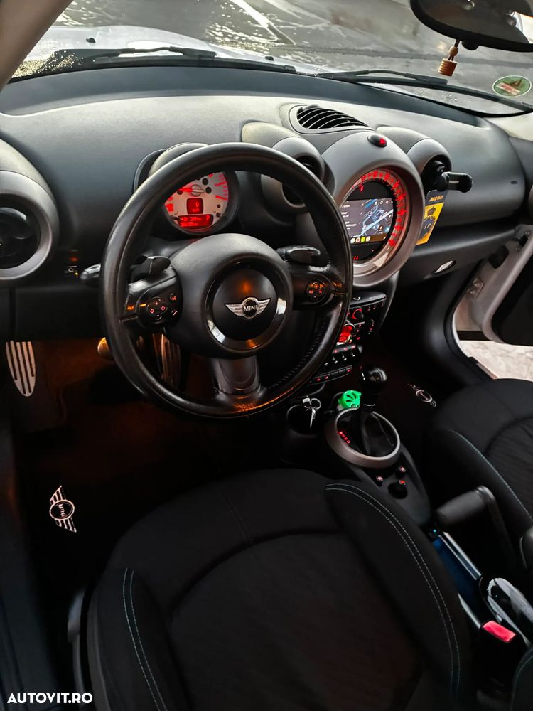 Mini Countryman - 15