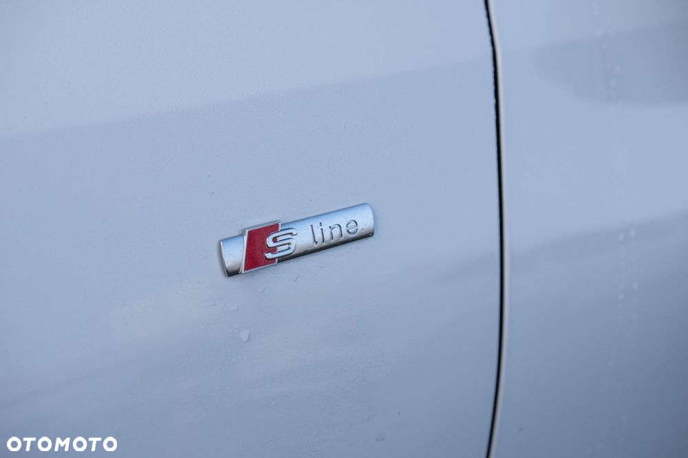 Audi Q3 TFSI quattro 195 kW - 6