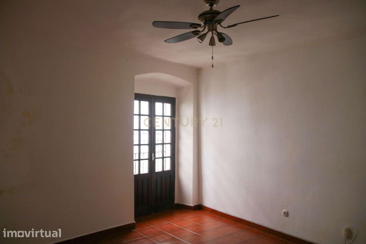 T1 Centro Histórico de Campo Maior – Habitação ou Investimento - Grande imagem: 2/25