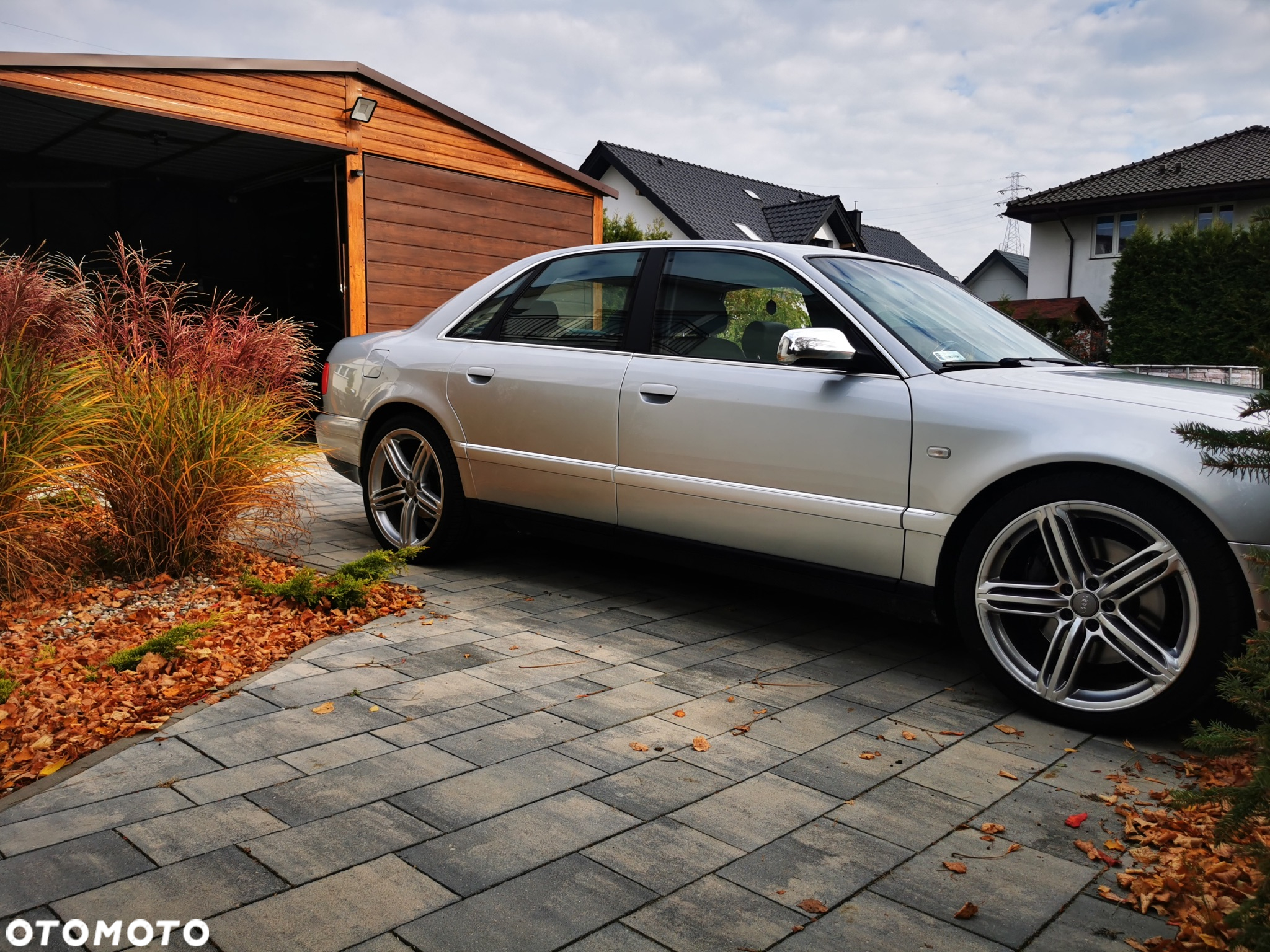 Audi S8 - 6