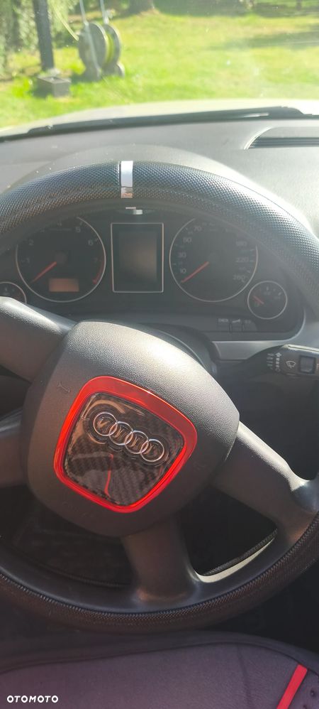 Audi A4 Avant 1.6 - 12