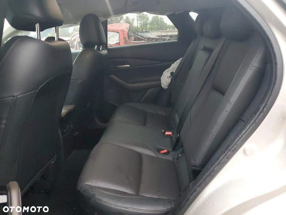 Mazda CX-30 - 12