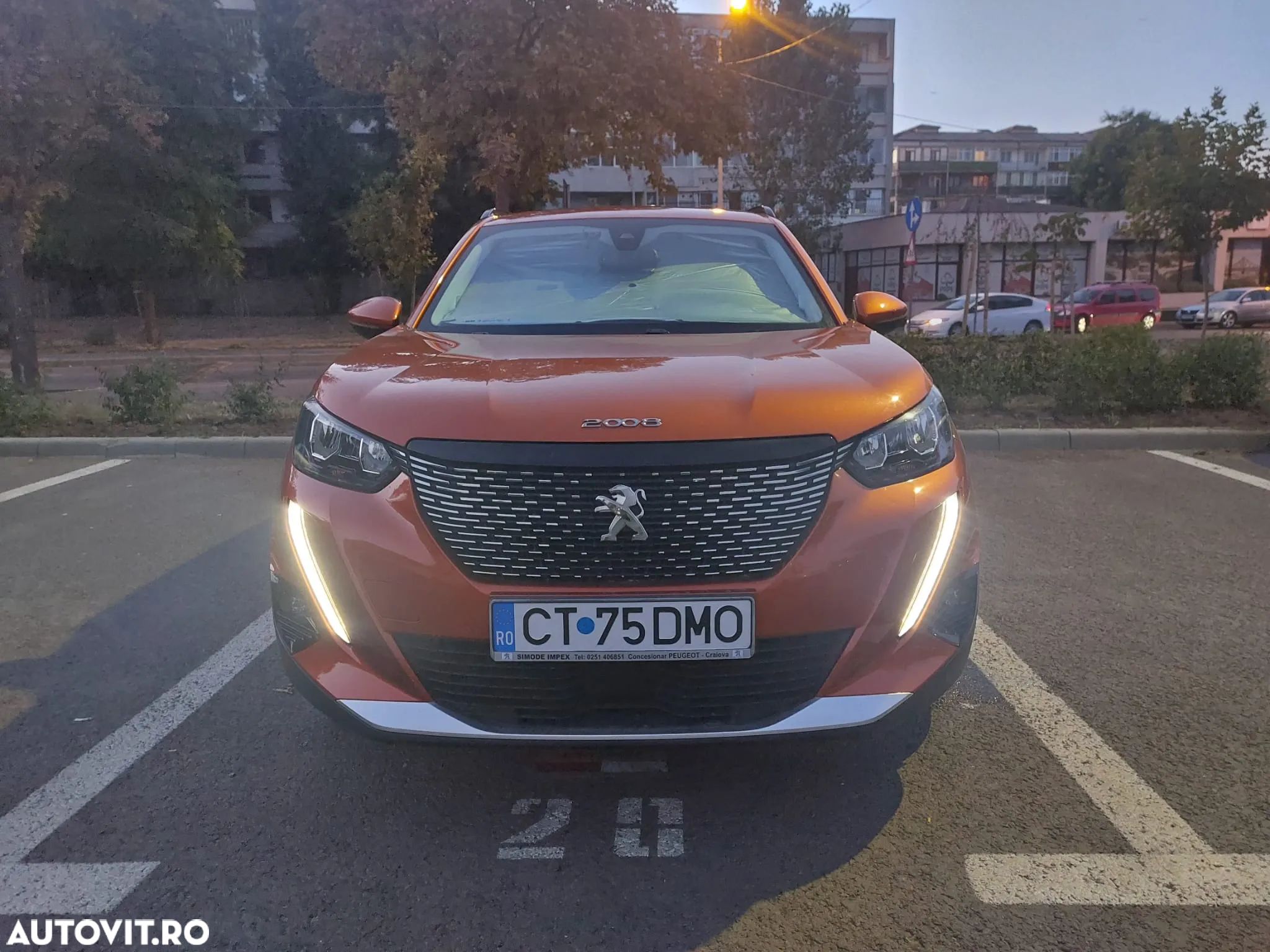 Peugeot 2008 1.2 PureTech EAT8 STT Allure Pack - 1