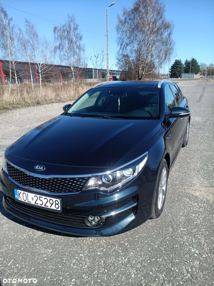 Kia Optima - 1