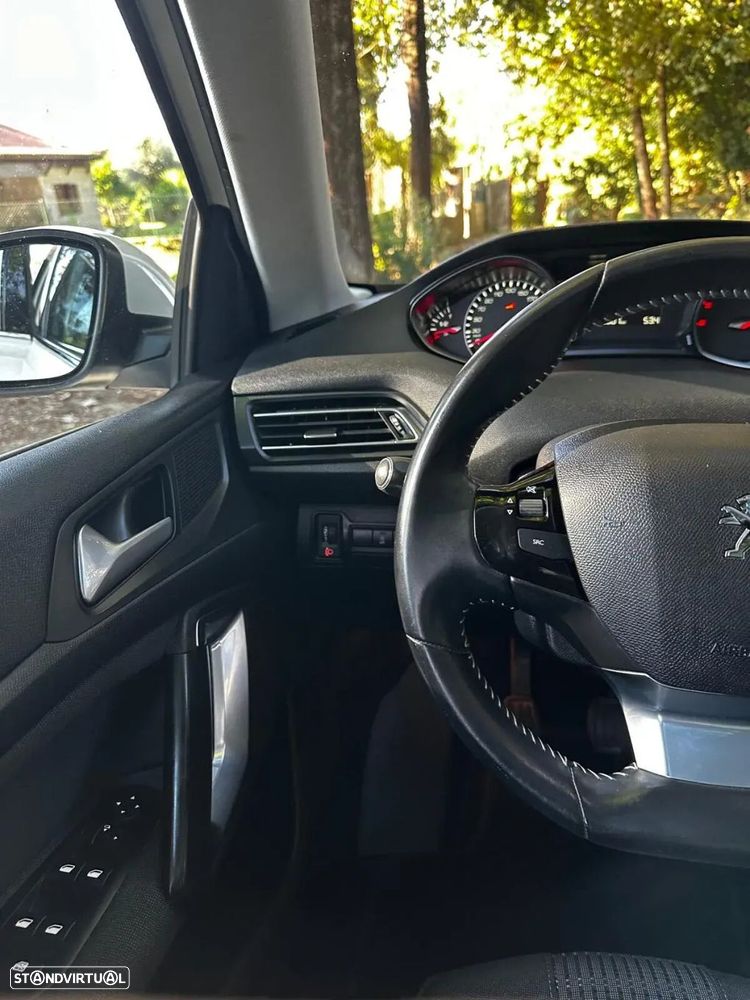 Peugeot 308 - 20