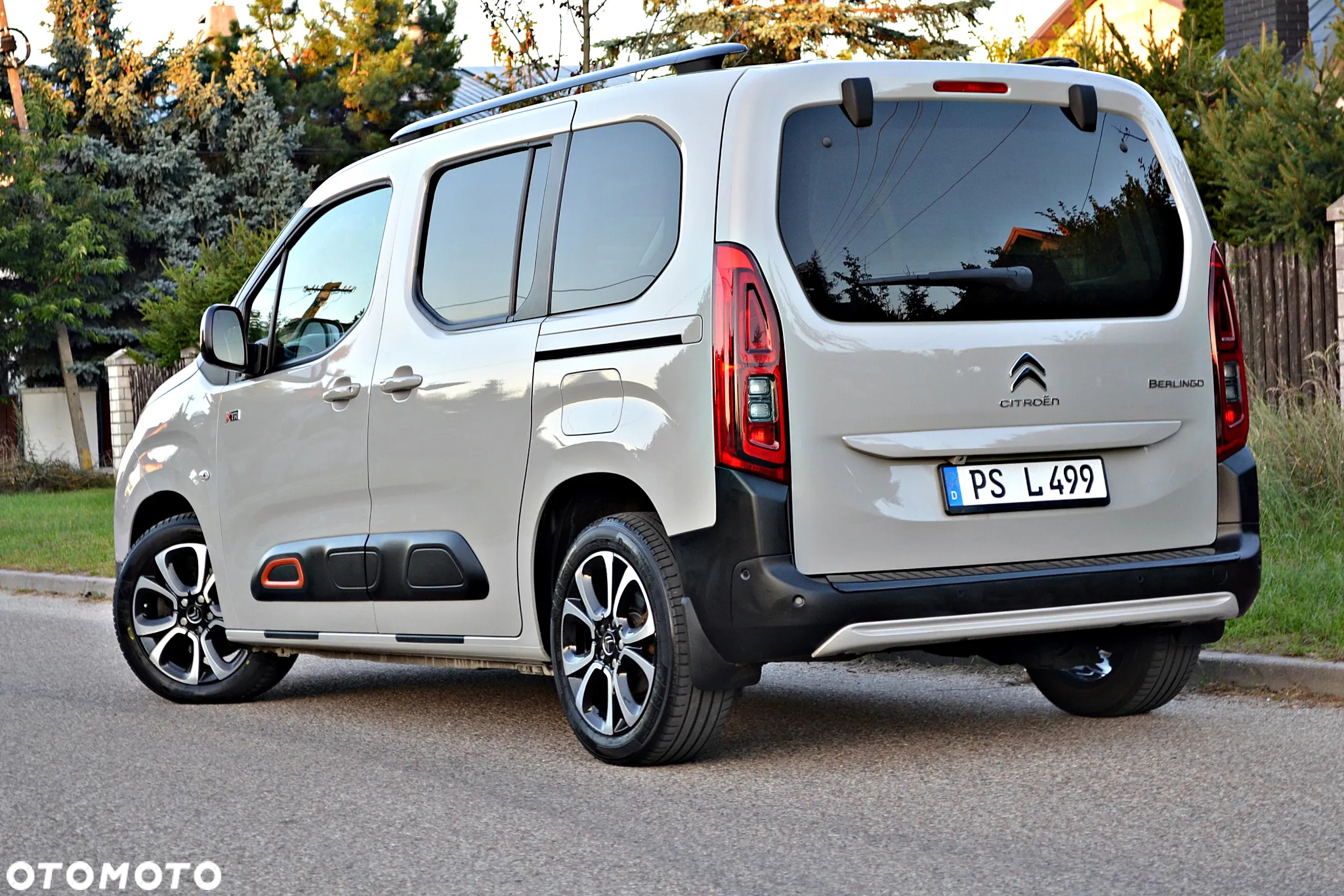 Citroën Berlingo M BlueHDi 130 SHINE - 9