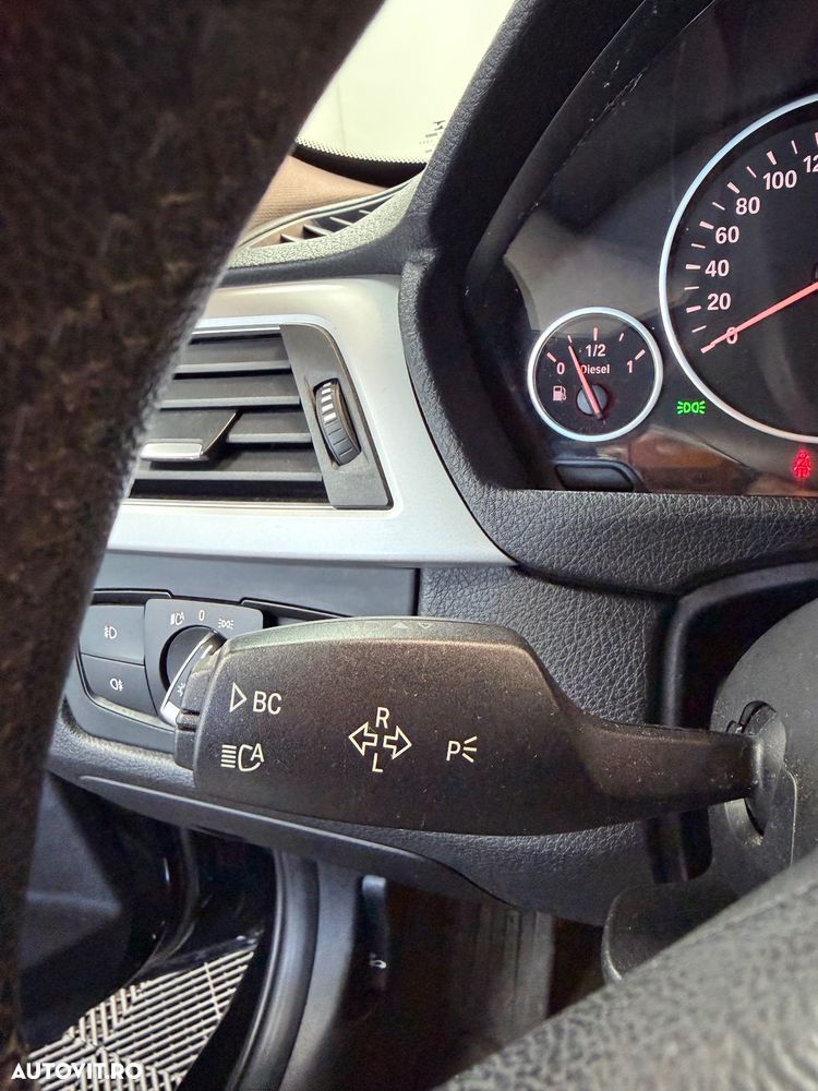 BMW Seria 3 318d Aut. - 6