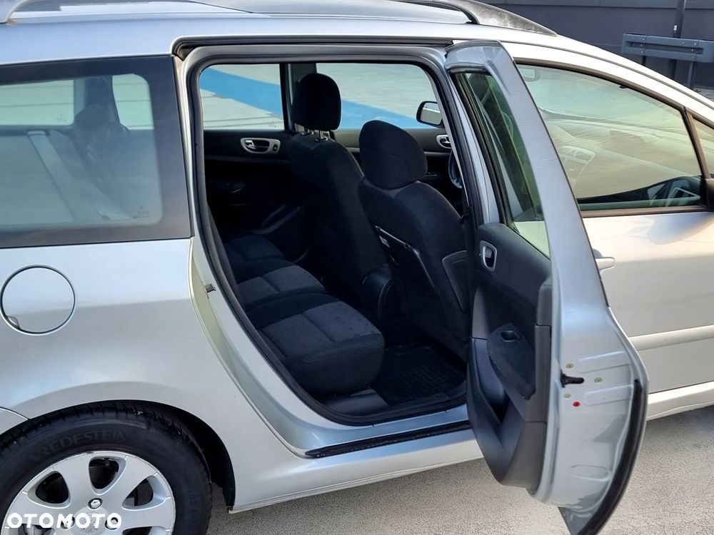 Peugeot 307 1.6 XT Premium - 8