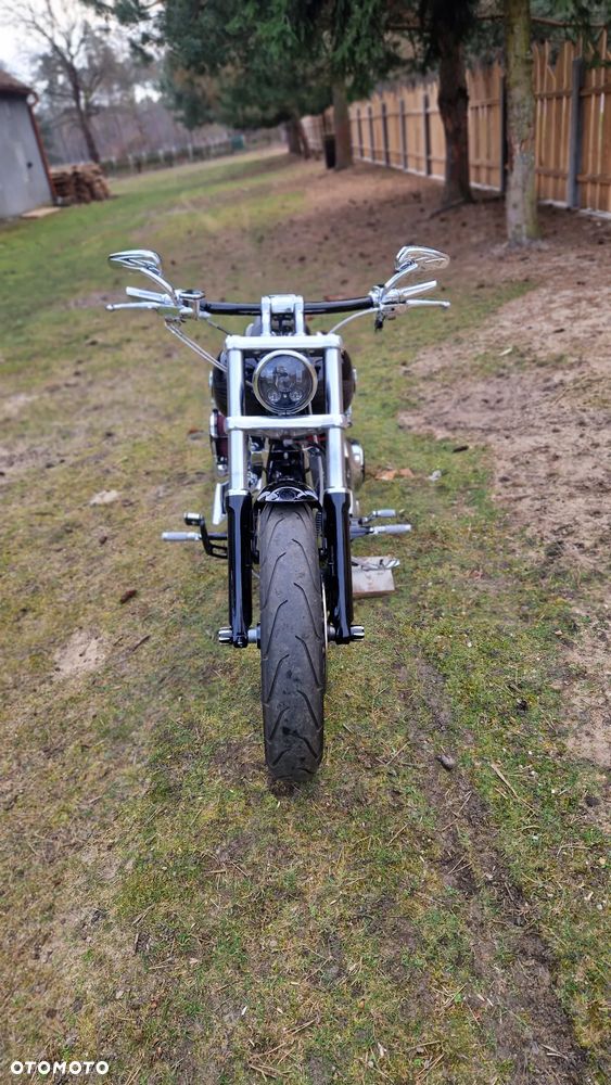 Harley-Davidson Softail Breakout - 7