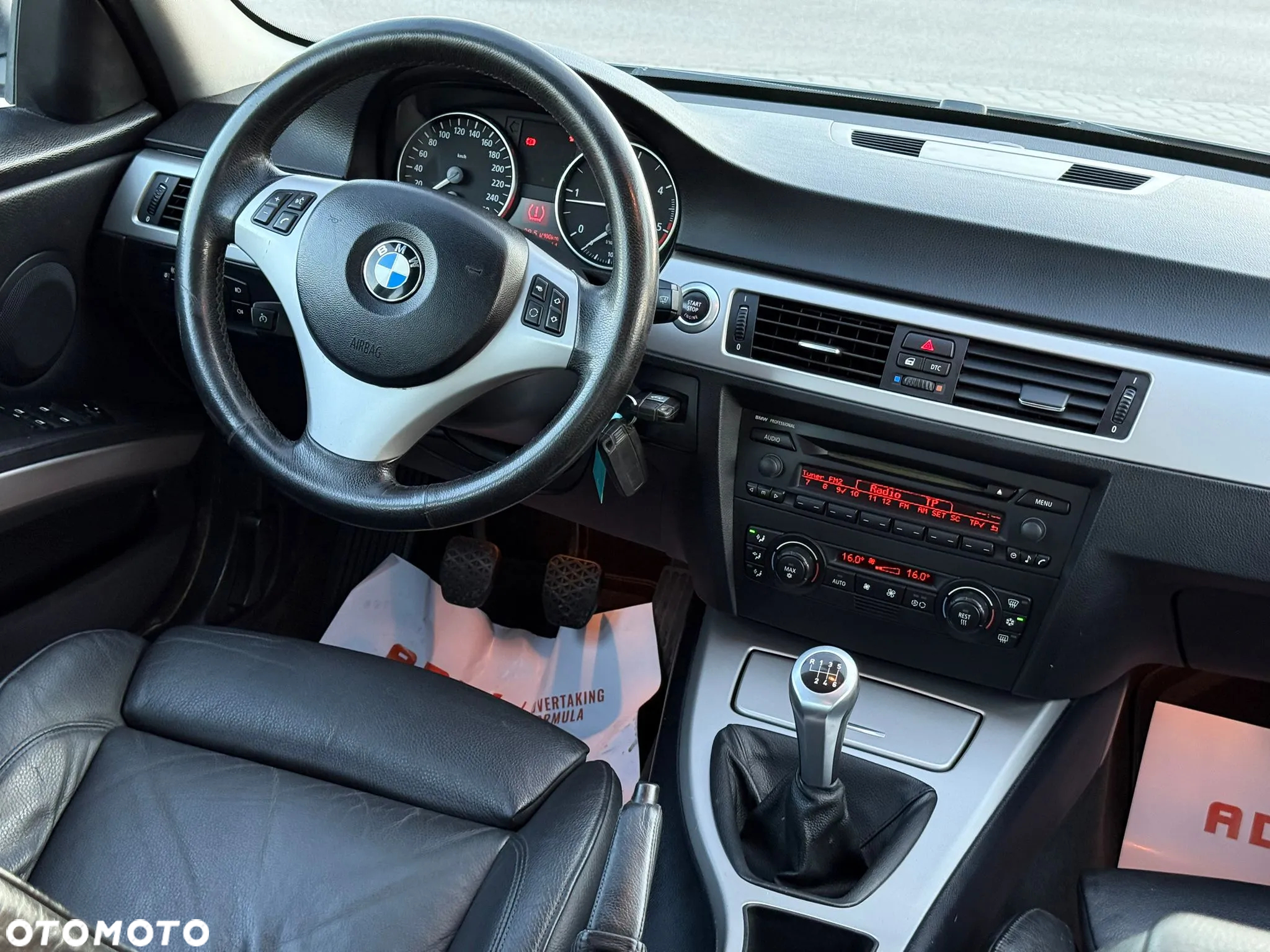 BMW Seria 3 320d - 8