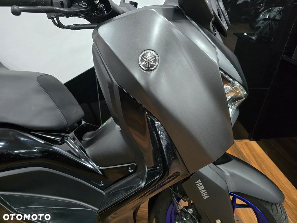 Yamaha X-max - 13