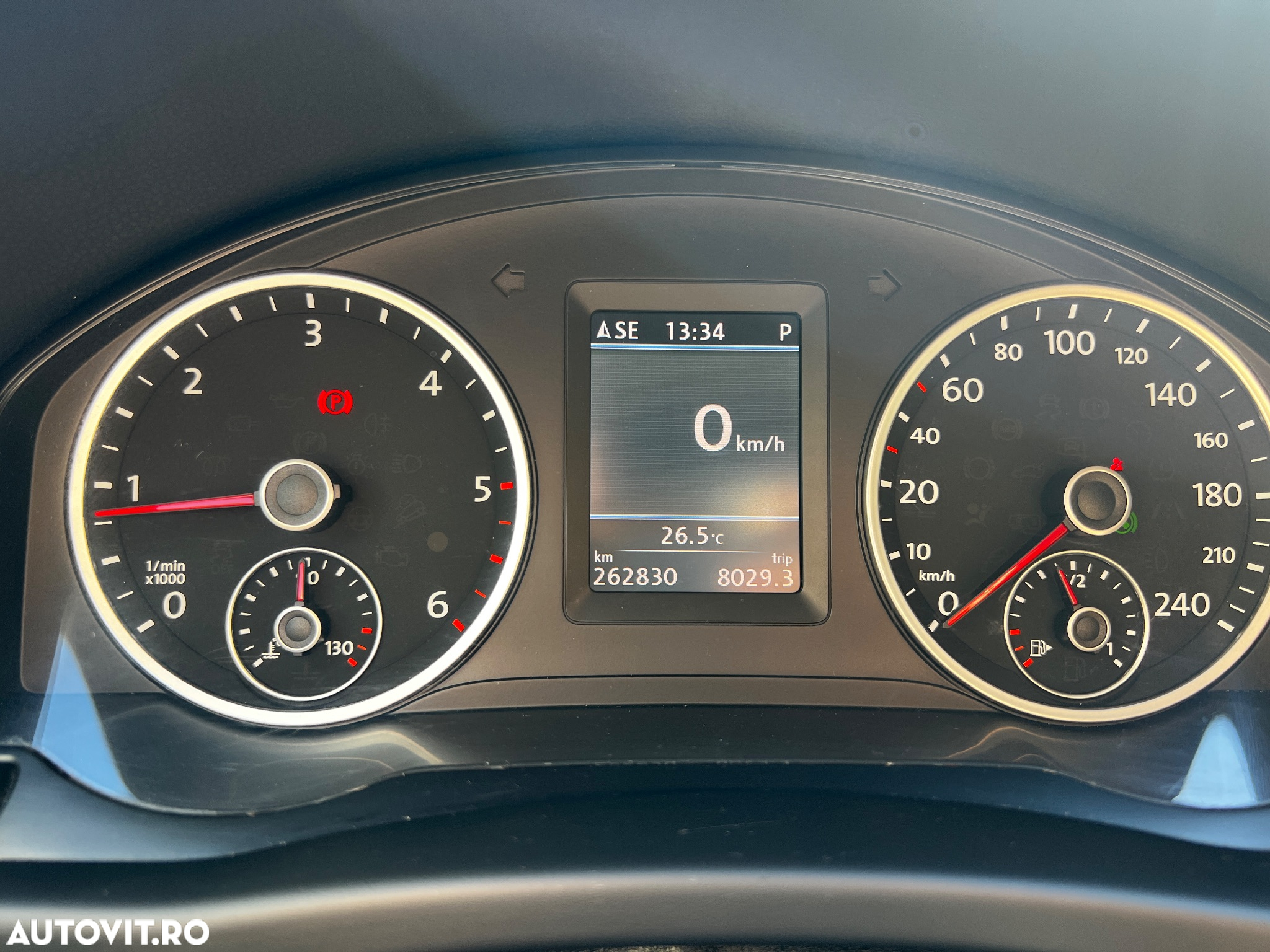 Volkswagen Tiguan 2.0 TDI 4Motion DSG Sport & Style - 10