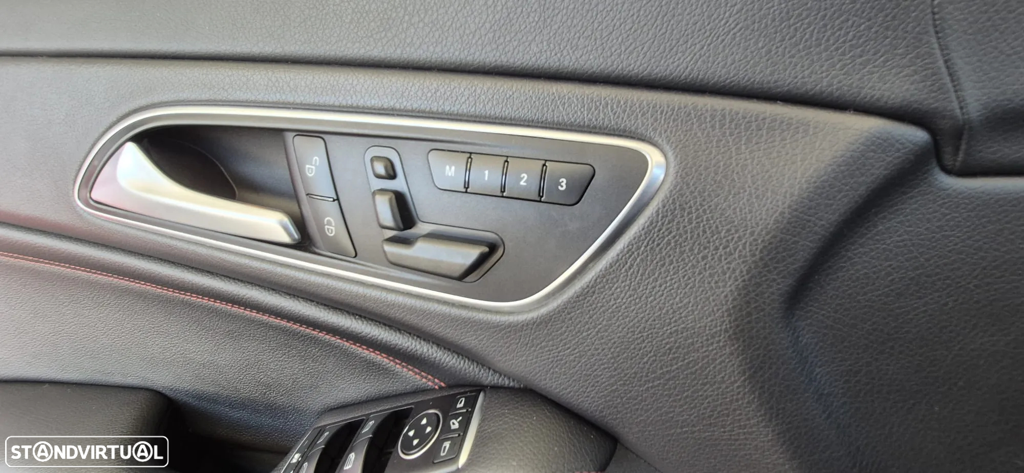Mercedes-Benz CLA 220 CDI 7G-DCT AMG Line - 31