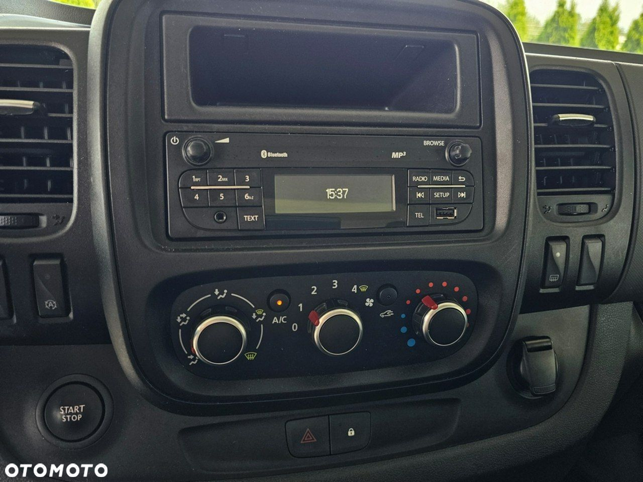 Renault Trafic - 18