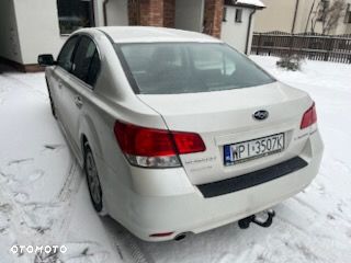 Subaru Legacy 2.0R Trend - 4