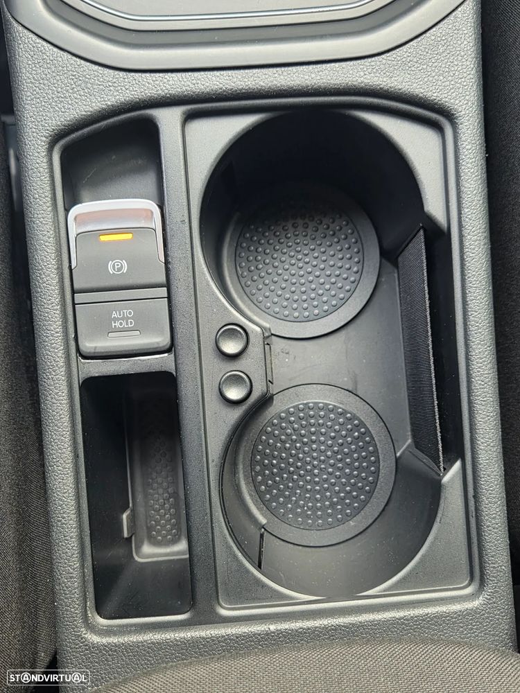 VW Touran 2.0 TDI Highline DSG - 15