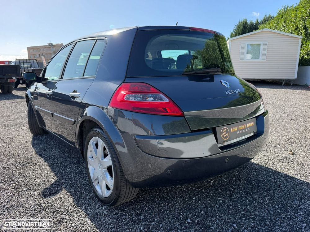 Renault Mégane 1.5 dCi Confort - 23
