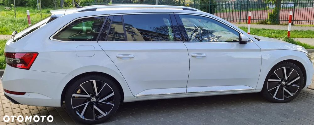 Skoda Superb 2.0 TDI SCR L&K DSG - 14
