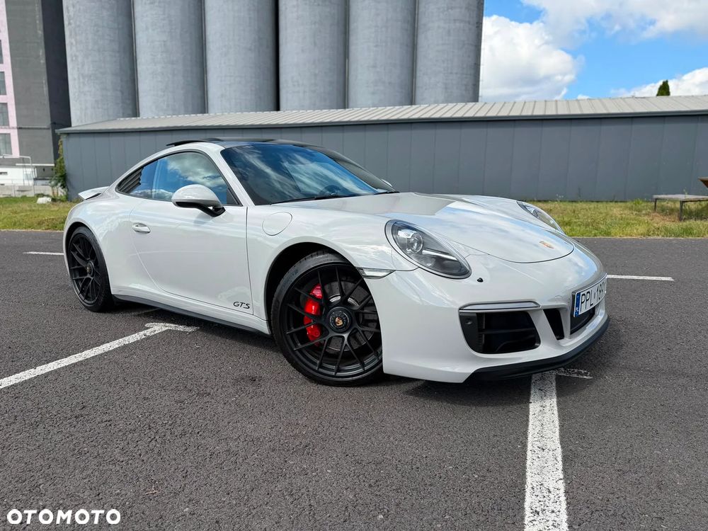 Porsche 911 Carrera GTS PDK - 9