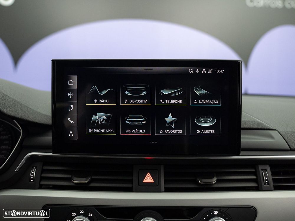 Audi A4 Avant 30 TDI S tronic - 31