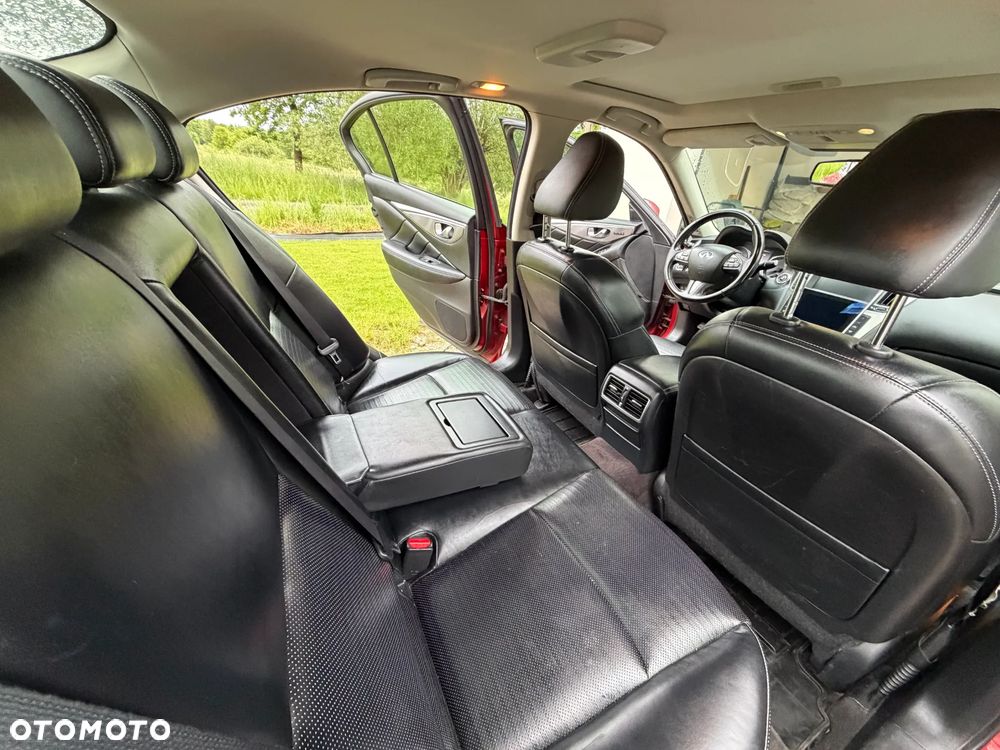 Infiniti Q50 Q50S Hybrid AWD Sport Tech - 18