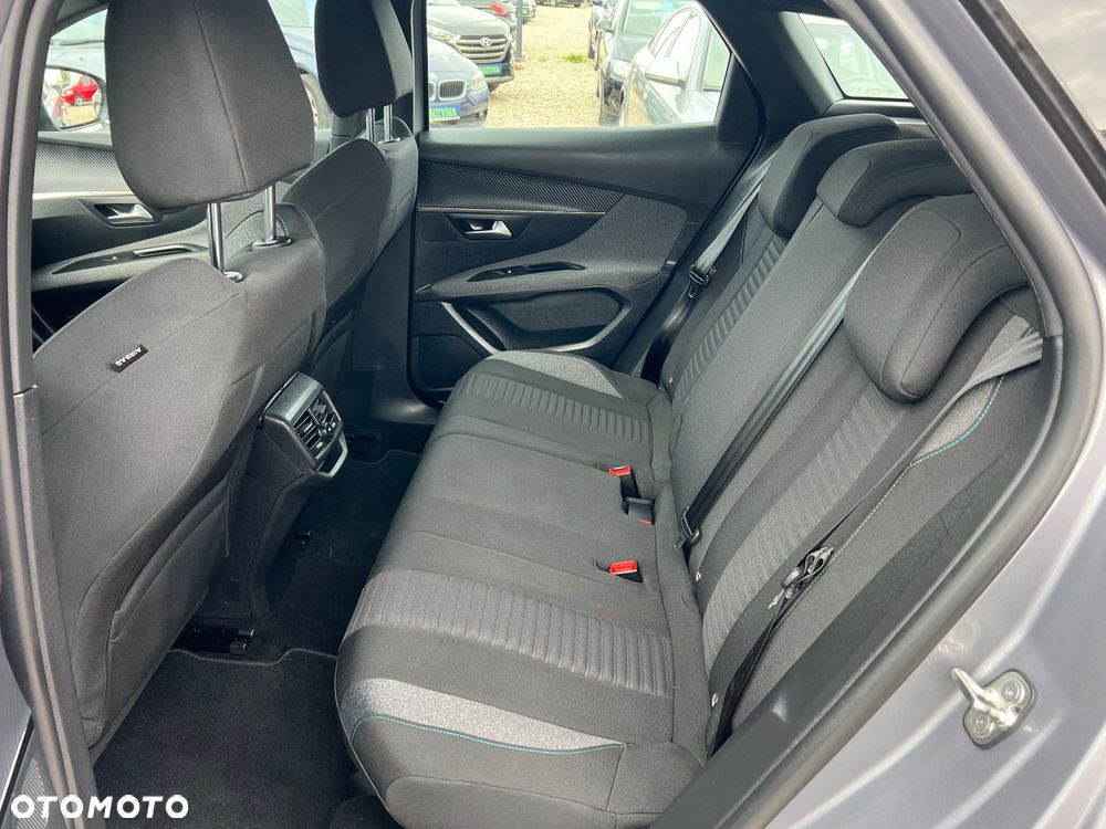 Peugeot 3008 BlueHDi 130 Stop & Start EAT8 Allure Business-Paket - 16