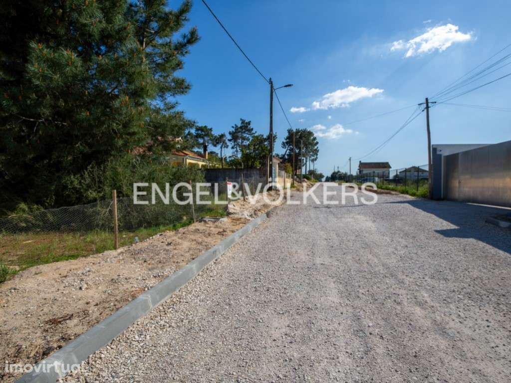 Terreno Urbano no centro de Pinhal de Frades - Grande imagem: 3/24