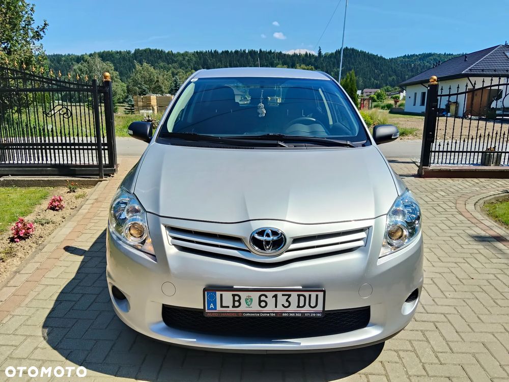 Toyota Auris 1.33 VVT-i - 4