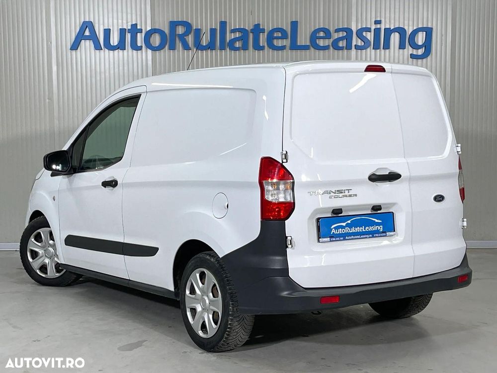 Ford Transit Courier - 5