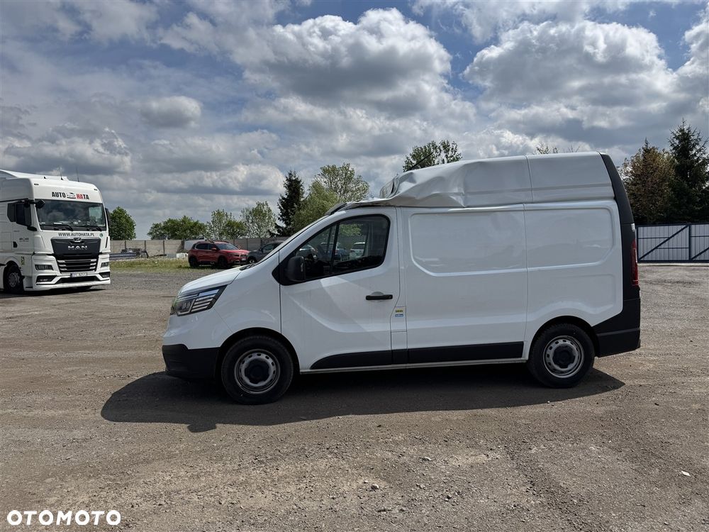 Renault TRAFIC - 8