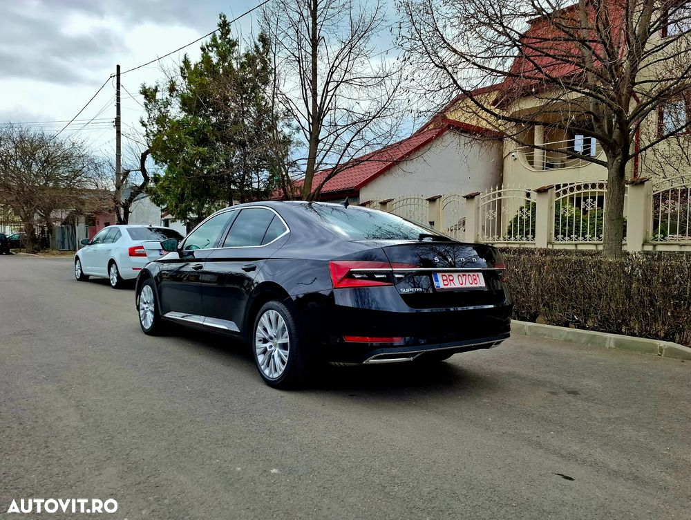 Skoda Superb 2.0 TSI DSG Style - 3