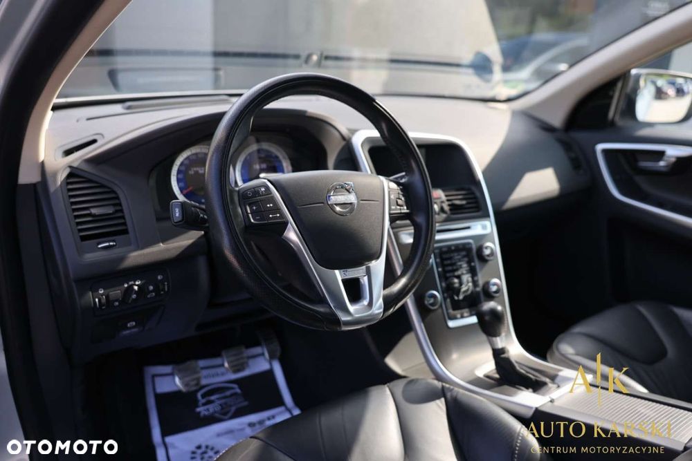 Volvo XC 60 - 23