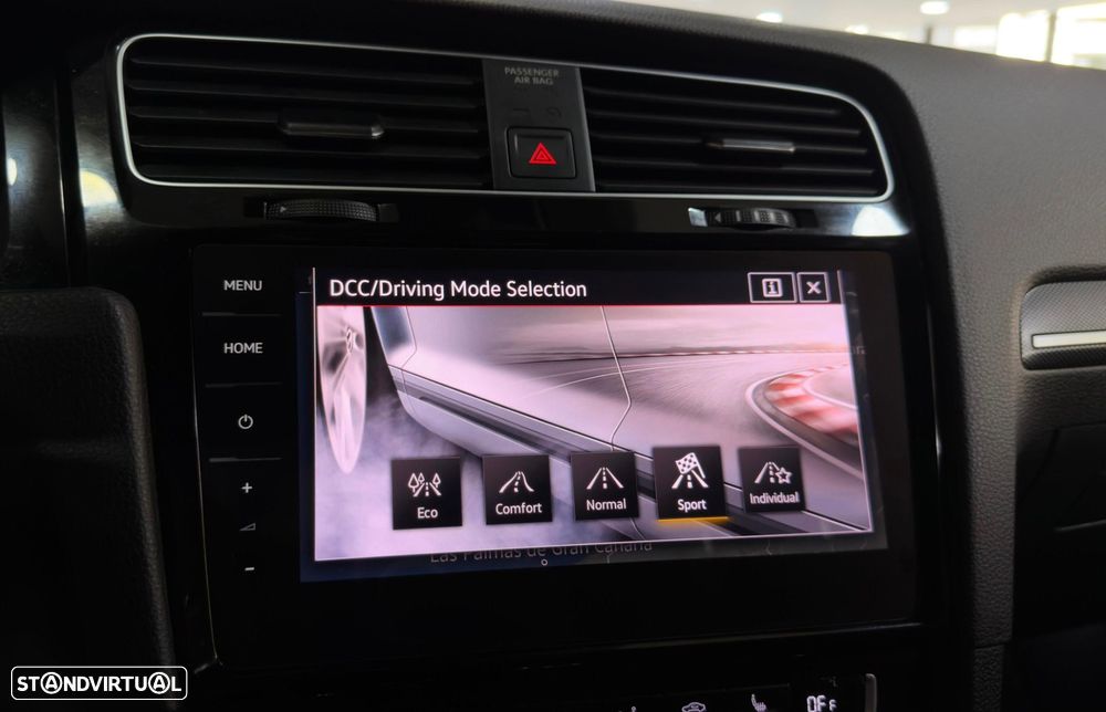 VW Golf GTI TCR 2.0 TSI OPF DSG - 32