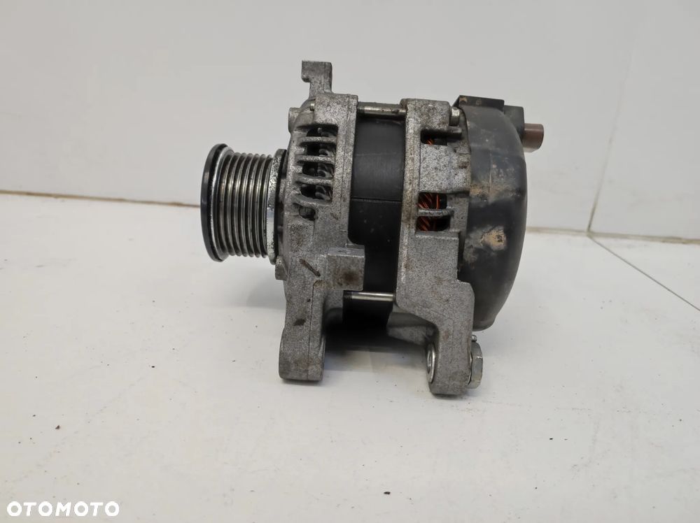 ALTERNATOR TOYOTA LAND CRUISER 150 J15 LIFT 2.8D D4D - 3