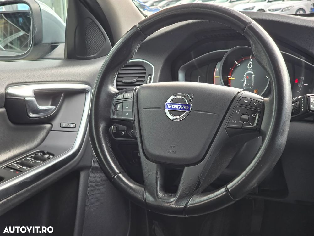 Volvo V60 - 19
